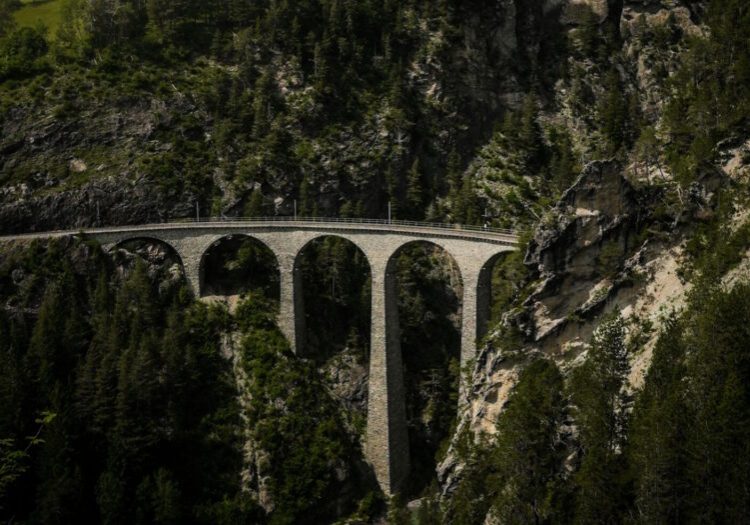 stonebridge_tall_bridge